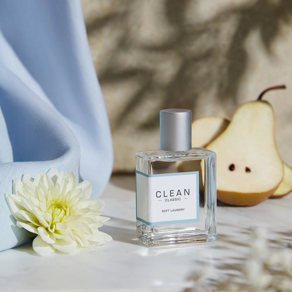SALE❤️CLEAN CLASSIC SOFT LAUNDRY 2fl oz /60ml